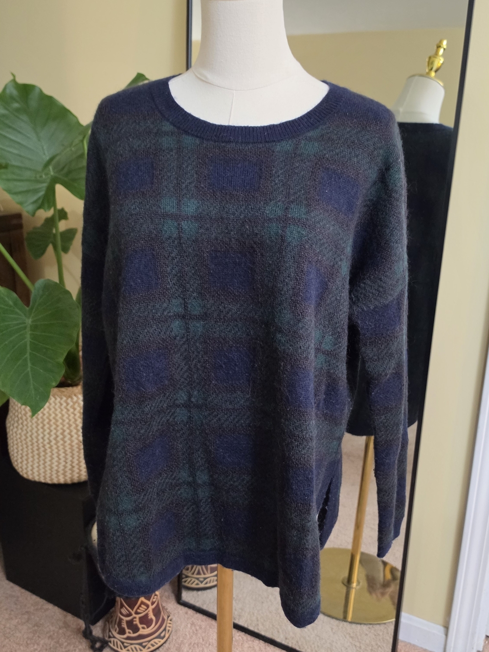Madewell Tartan Plaid Wool, Alpaca, Mohair Crewneck Sweater in Navy and Green